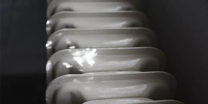 Likwidacja grzejnika w kuchni w bloku: co musisz wiedzieć przed usunięciem