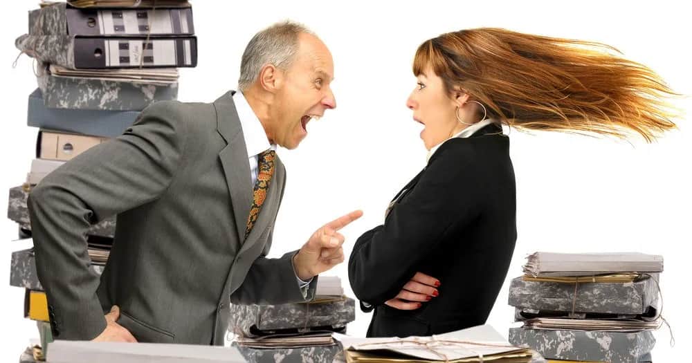 Jak zwolnić toksycznego pracownika i uniknąć problemów prawnych