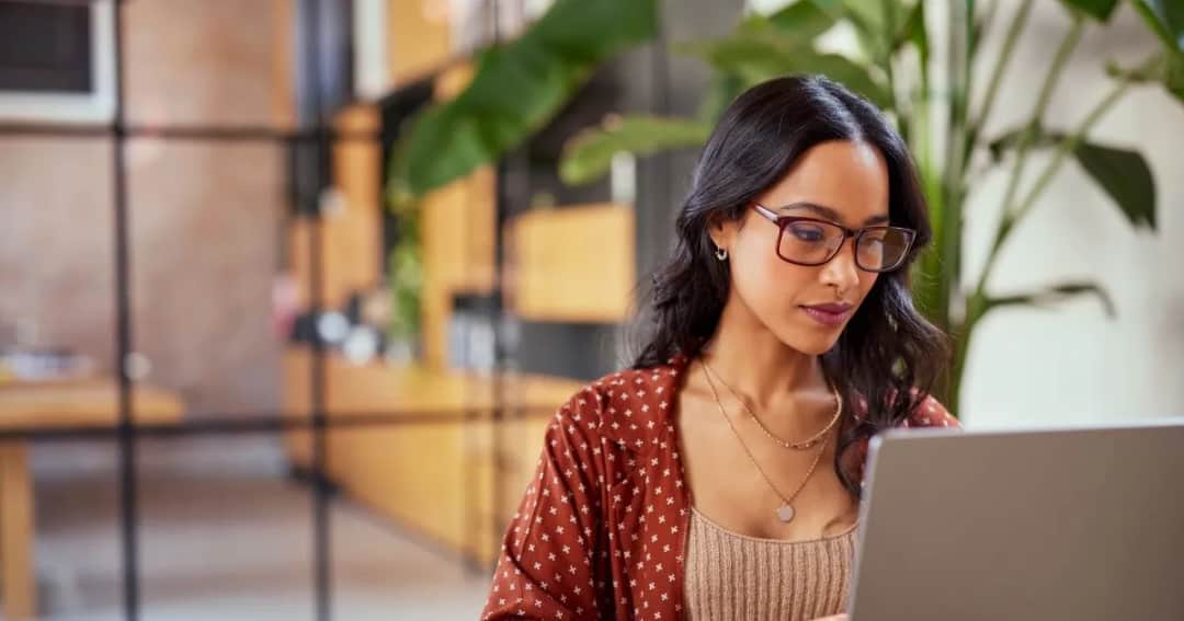 Gdzie napisać CV? Sprawdzone narzędzia, które ułatwią Ci pracę