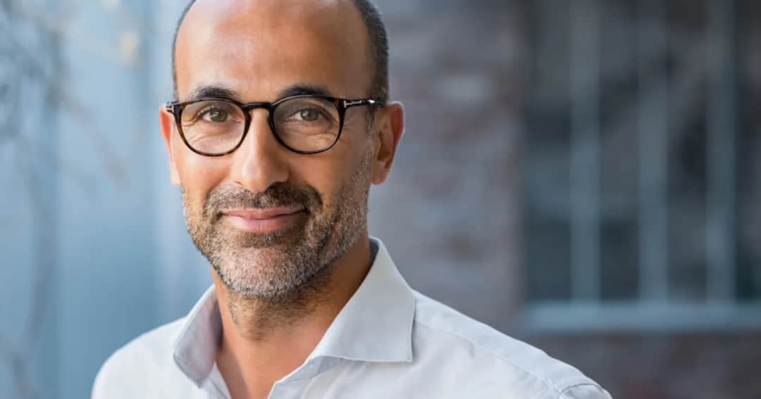 Czy dodawać zdjęcie do CV? Odkryj, co mówią pracodawcy