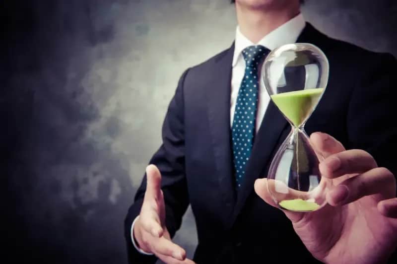 Jak się liczy staż pracy i jakie ma to znaczenie dla Twoich praw?