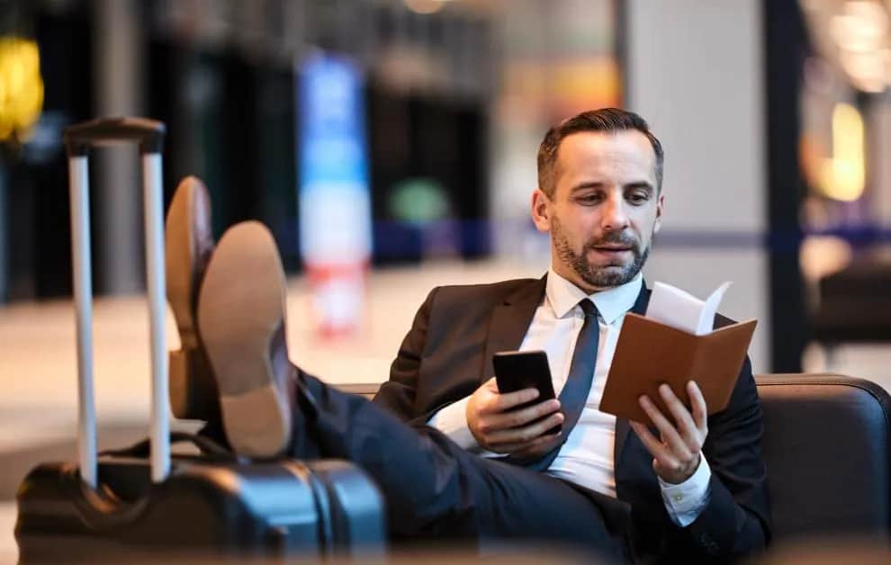 Kiedy przysługuje delegacja? Poznaj kluczowe zasady i warunki